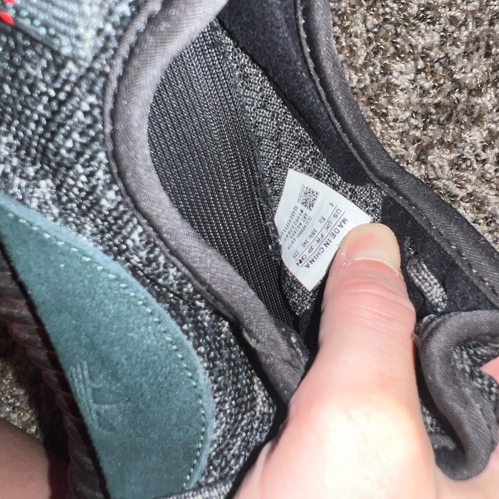 Black Adidas Tennis Shoes